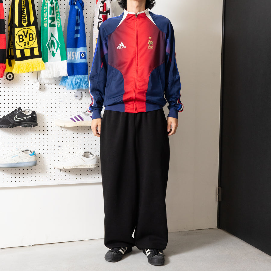 04/06 France Track Top