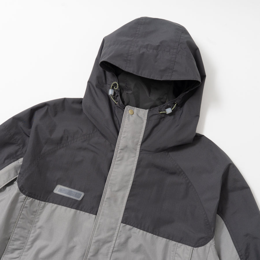 00's COLUMBIA SWITCHED SHELL JACKET