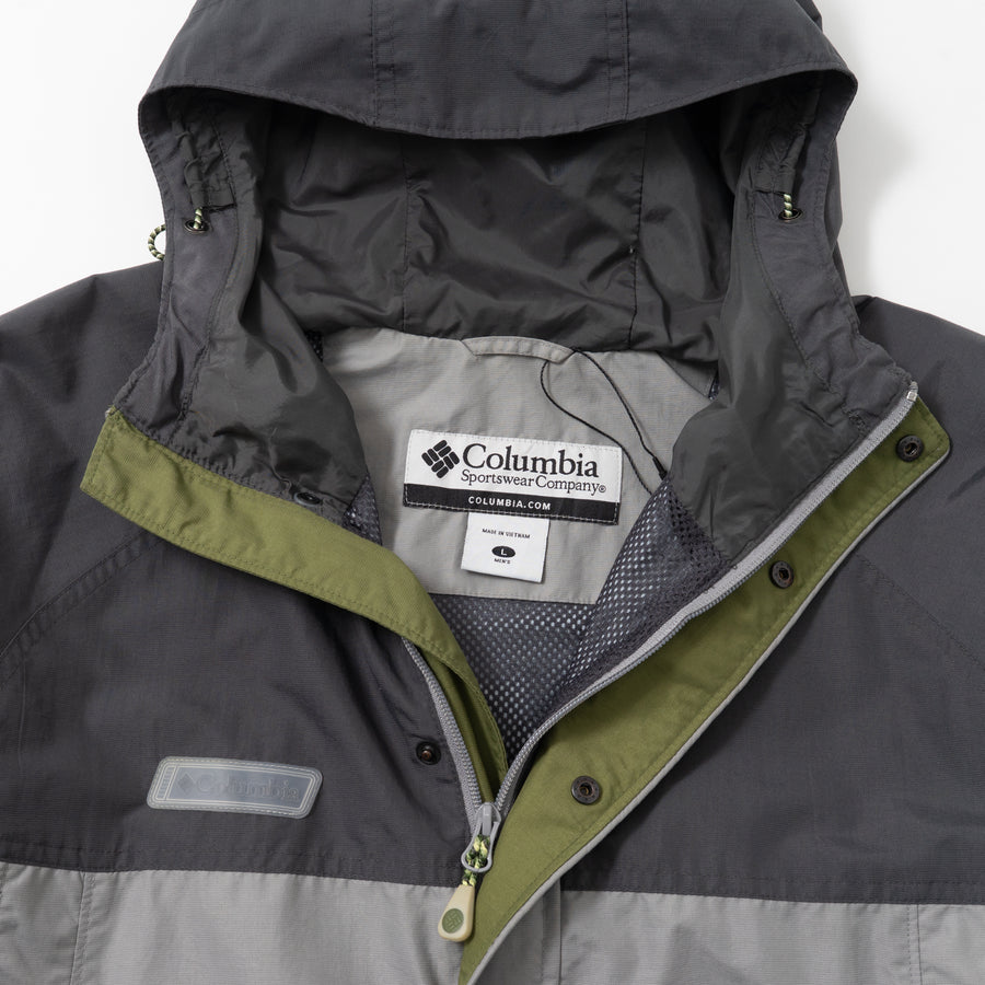 00's COLUMBIA SWITCHED SHELL JACKET