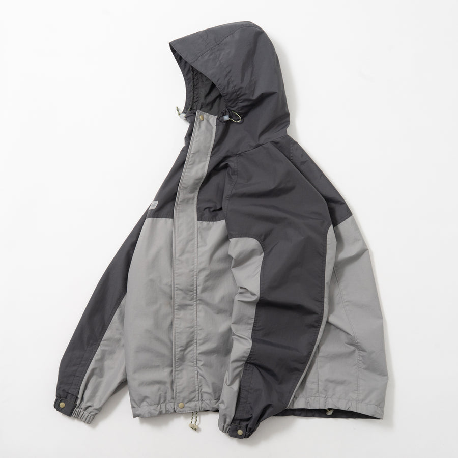 00's COLUMBIA SWITCHED SHELL JACKET