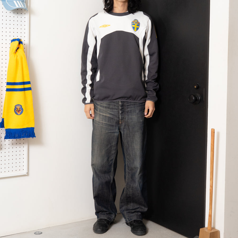 08/10 SWEDEN TRAINING TOP