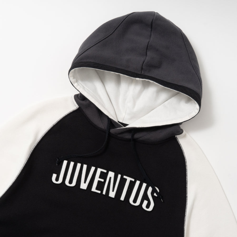 00's JUVENTUS RAGLAN SLEEVES HOODIE
