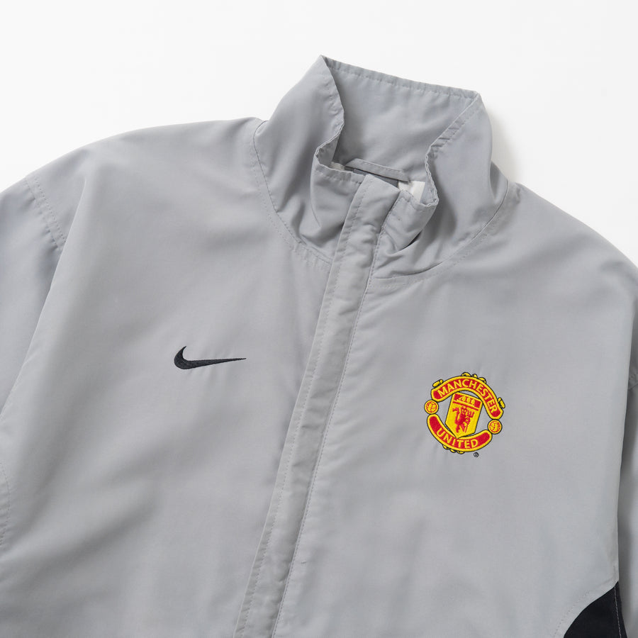 03/04 MANCHESTER UNITED TRACKSUIT JACKET