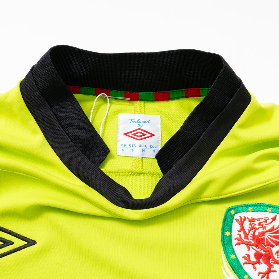 11/12 WALES GK JERSEY