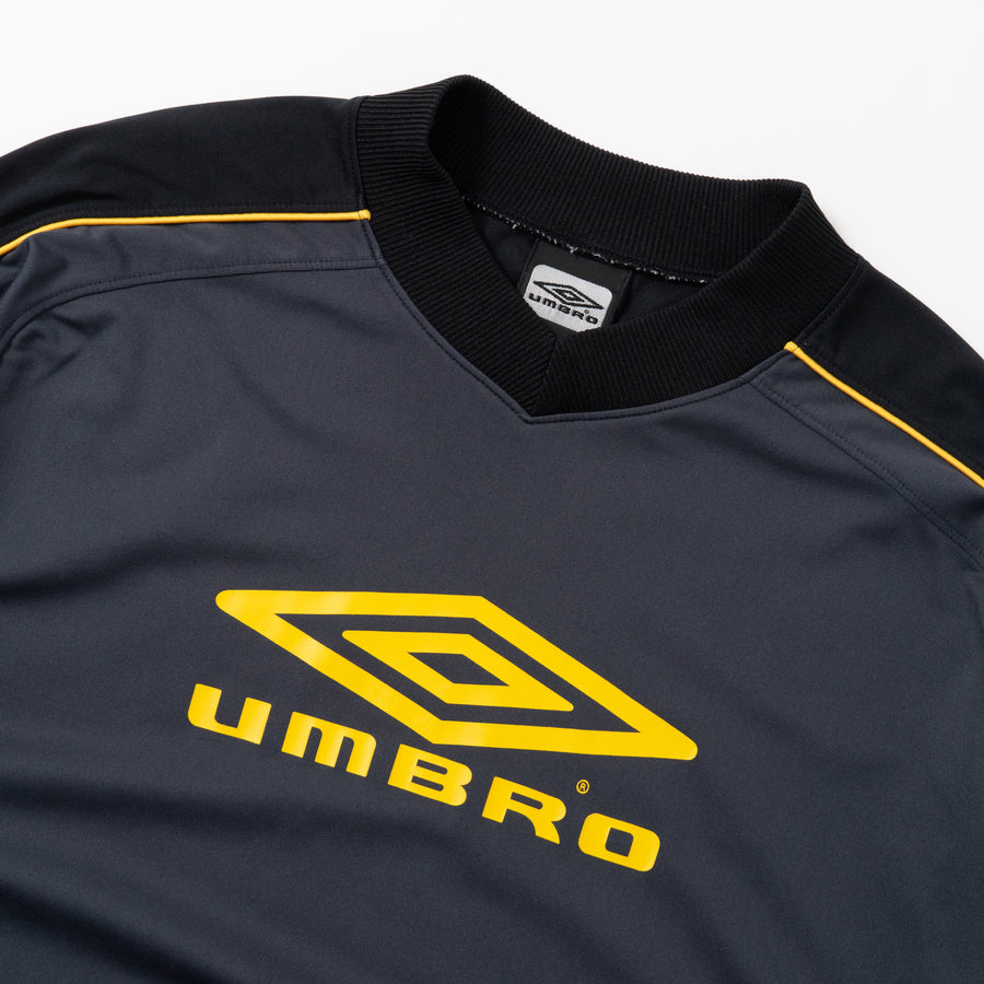 00'S UMBRO PIPED TRAINING TOP