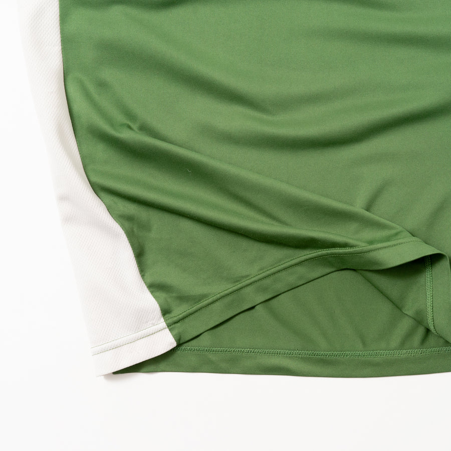 UNIQLO POLYESTER RAGLAN L/S TEE