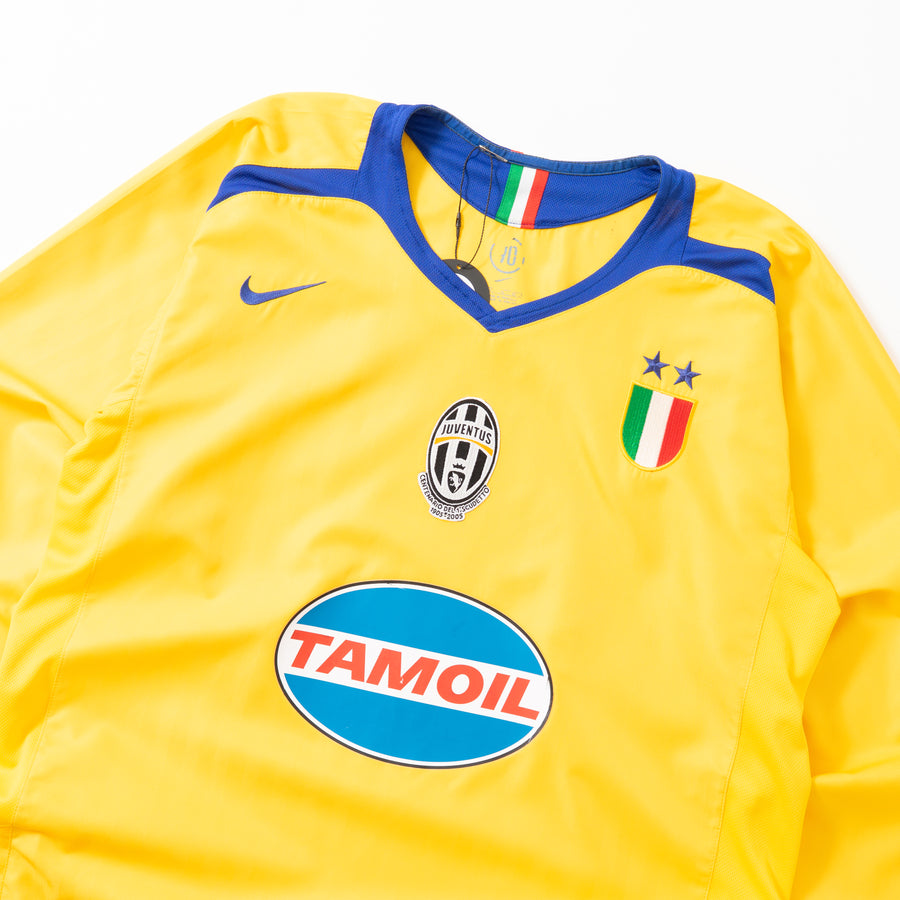 05/06 JUVENTUS THIRD JERSEY