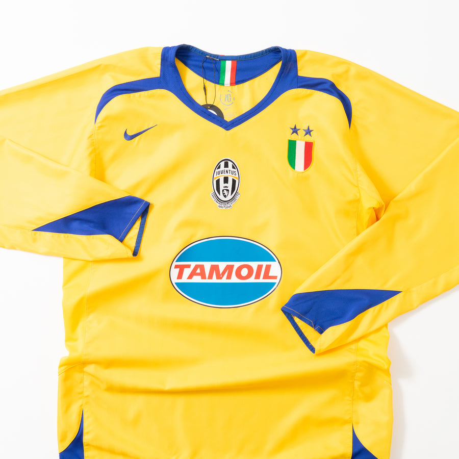 05/06 JUVENTUS THIRD JERSEY