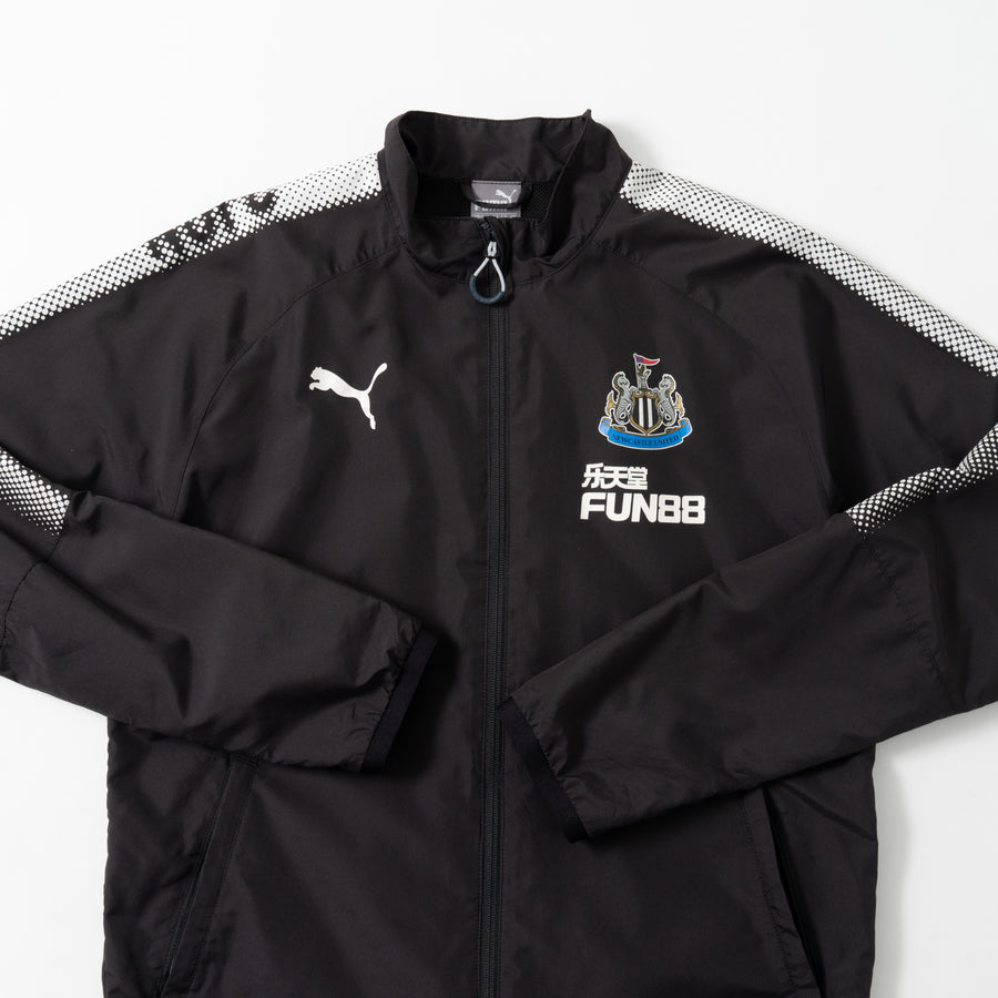 NEWCASTLE UNITED TRAINING JACKET