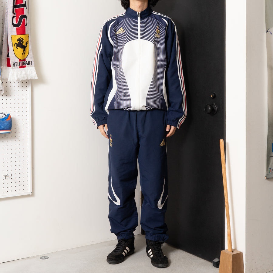 06/07 France Presentation Jacket