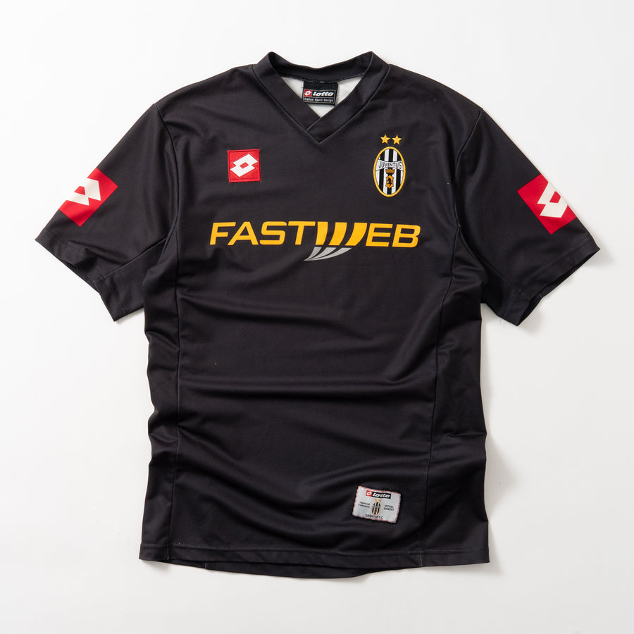 01/02 JUVENTUS AWAY JERSEY