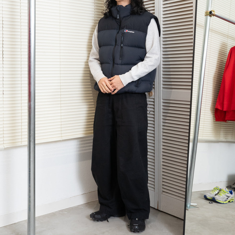 00's Berghaus Full-Zip Down Vest