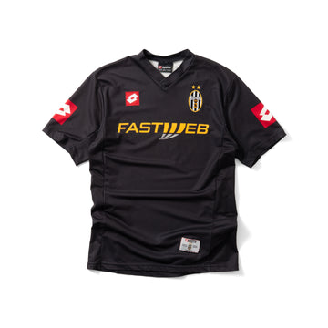 01/02 JUVENTUS AWAY JERSEY