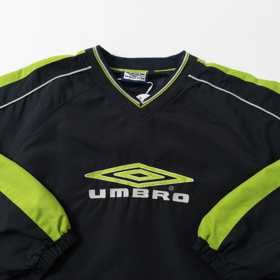 説着 00's UMBRO V-Neck Piste